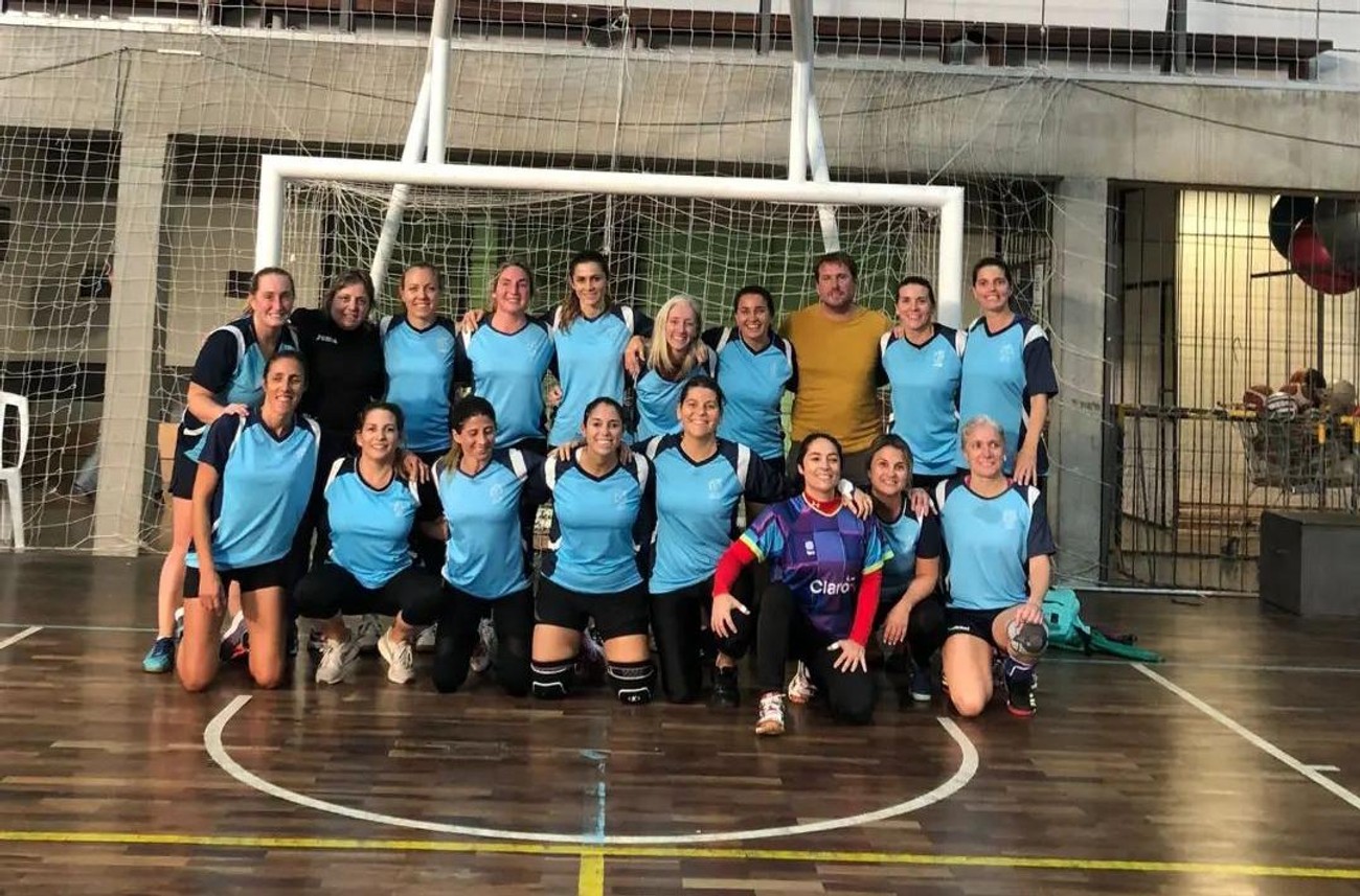 Mamihandball: La Mennais, San Pablo, Arnold Gesell, Santa Elena Montevideo y Gabriela Mistral, campeones