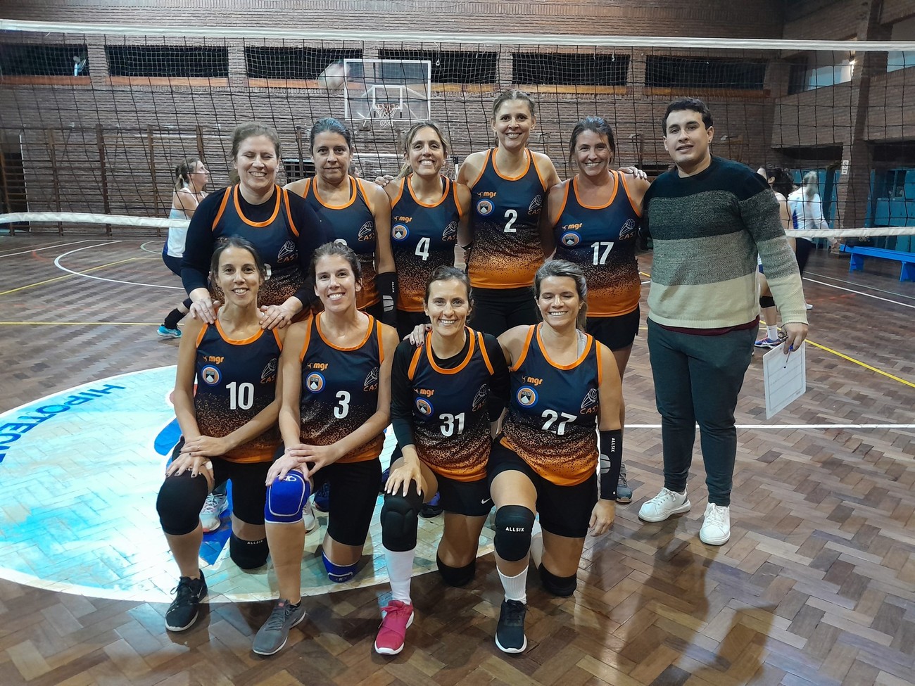 Así avanza el torneo de mamivóleibol