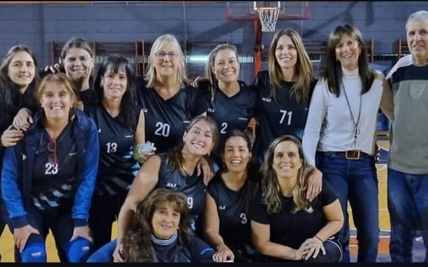 Mamivóleibol: comienza el 22 de marzo con 11 equipos
