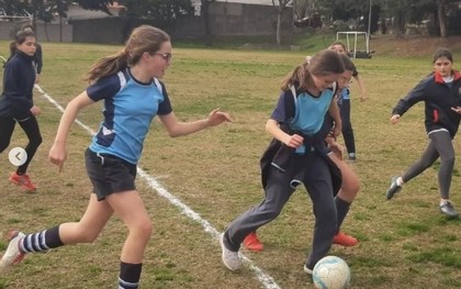 Fútbol femenino de estudiantes: los preparativos para la temporada 2025