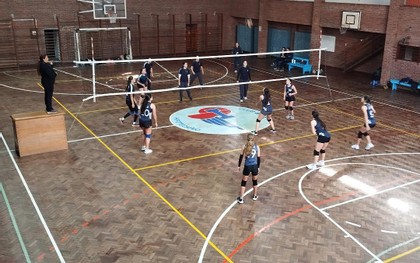 Sábado gigante de vóleibol de estudiantes con 11 equipos en actividad de Juan XXIII, IUA, Cervantes y Jesús María Sábado gigante de vóleibol de estudiantes con 11 equipos en actividad de Juan XXIII, IUA, Cervantes y Jesús María