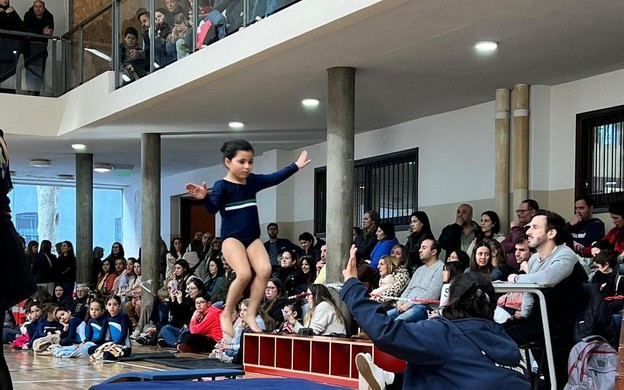 Mirá los detalles de la gimnasia artística del sábado 14 de junio con 502 alumnos y 11 colegios en el gimnasio de Crandon
