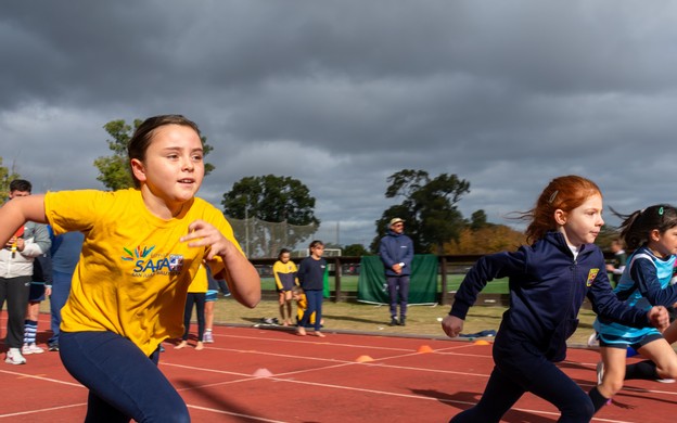 Así se desarrolló un gran fin de semana de atletismo en la Pista del Prado