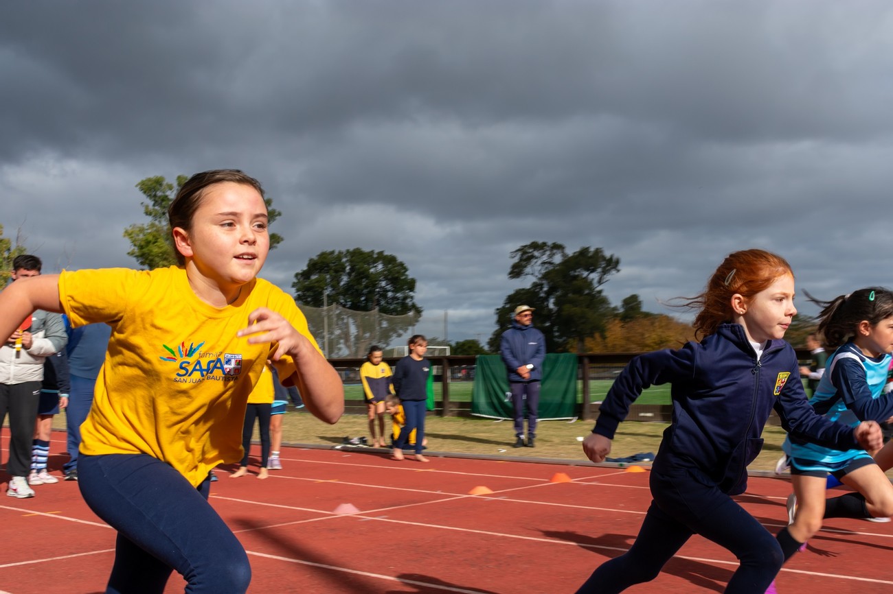 Así se desarrolló un gran fin de semana de atletismo en la Pista del Prado