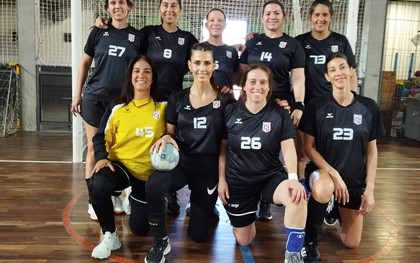 Mamihandball: Colegio Inglés se llevó la Copa de Plata Mamihandball: Colegio Inglés se llevó la Copa de Plata