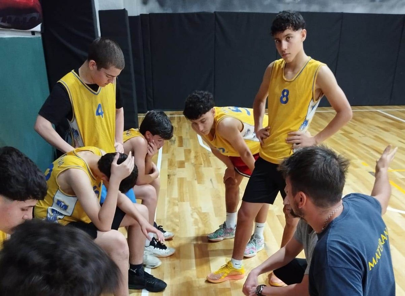 Finales de básquetbol sub 16: Crandon vs Maturana y Elbio Fernández vs Safa