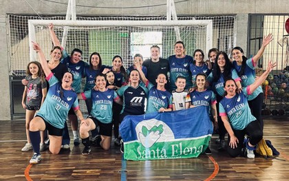 Mamihandball: Santa Elena Montevideo se quedó con la Copa de Honor tras una definición increíble Mamihandball: Santa Elena Montevideo se quedó con la Copa de Honor tras una definición increíble