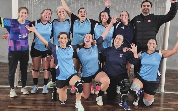 Mamihandball: La Mennais Blanco, Old Sampa, Somos Santa Elena, Santa María, Old Woodlands, Catajuanas e IUA, campeonas del primer semestre