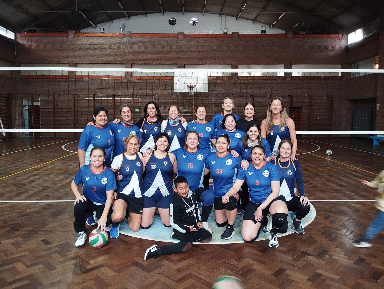 mamivoleibol-old-sampa-y-plaza-12 mamivoleibol-old-sampa-y-plaza-12