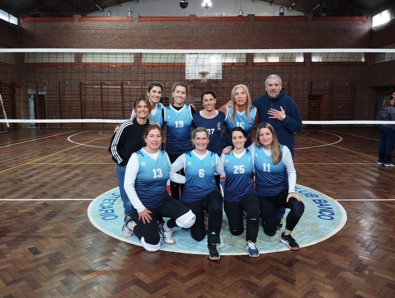 mamivoleibol-la-mennais-azul mamivoleibol-la-mennais-azul