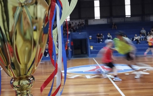 Básquetbol de estudiantes: el 3 de octubre comenzarán los playoffs en sub 18