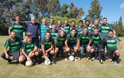 Kennedy derrotó a Scuola Azzurra en una tarde a puro gol Kennedy derrotó a Scuola Azzurra en una tarde a puro gol