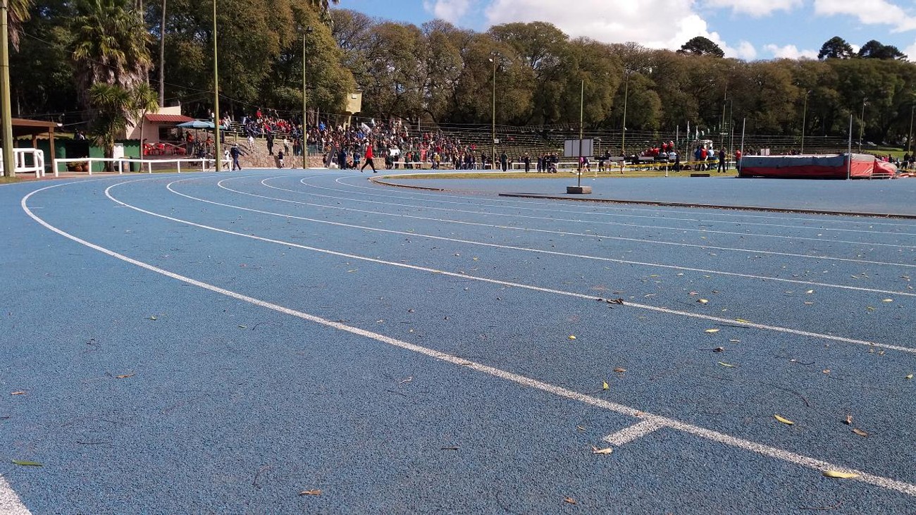 Por las lluvias, se suspendió el Apertura de atletismo Por las lluvias, se suspendió el Apertura de atletismo
