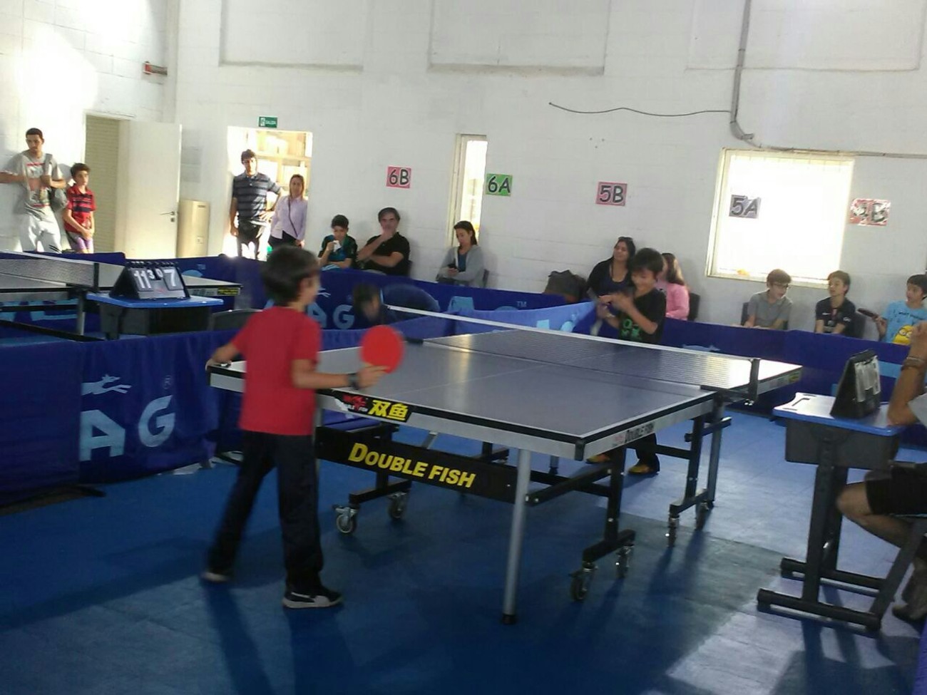 Un sábado a puro tenis de mesa Un sábado a puro tenis de mesa